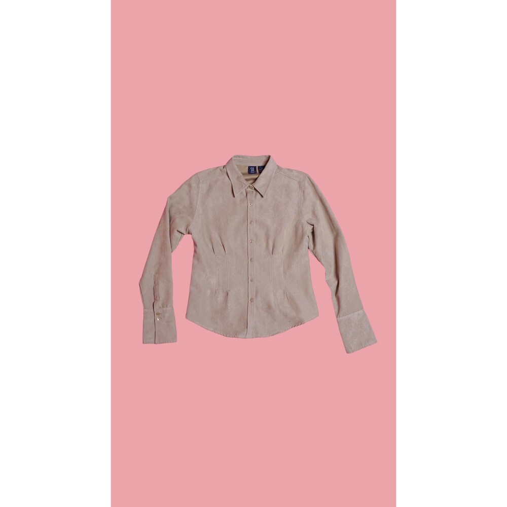 1990s-Y2K. SO GSJC Beige Faux SUEDE Long Sleeve Collared Button Up Blouse. Med